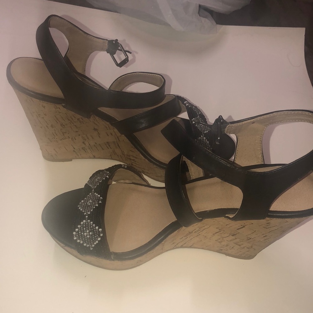 Wedges - Picture 2 of 4
